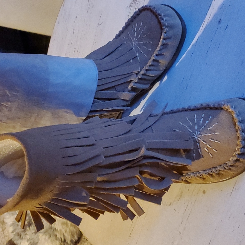 Fringe Moccasin Boots